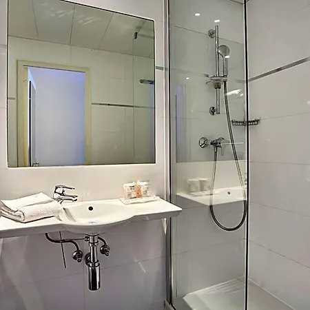 Otel Beaugrenelle Tour Eiffel Paris