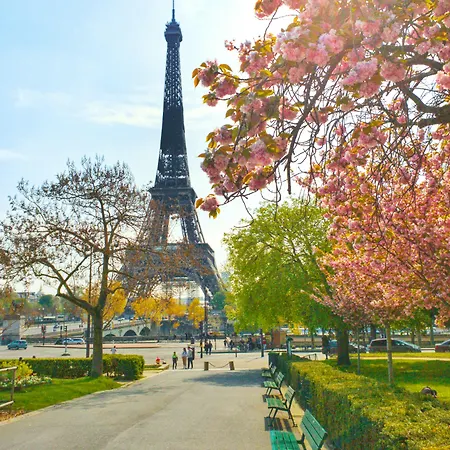 Hotel Beaugrenelle Tour Eiffel Paříž
