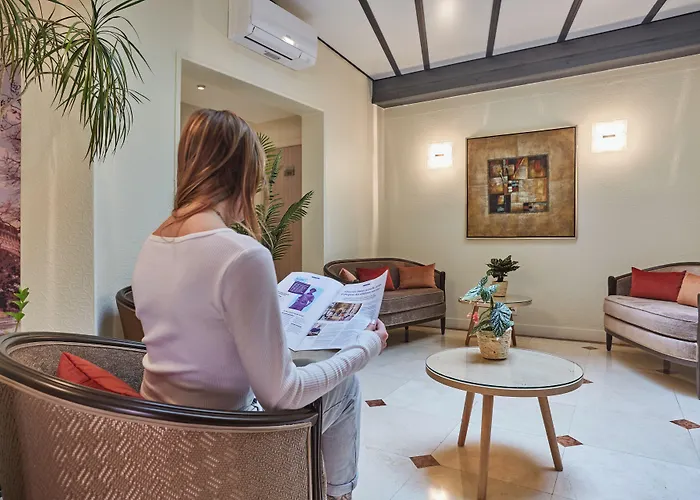 Beaugrenelle Tour Eiffel Hotel 3*