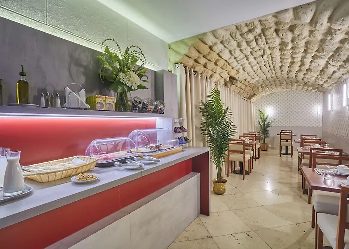 Hotel Beaugrenelle Tour Eiffel 3*