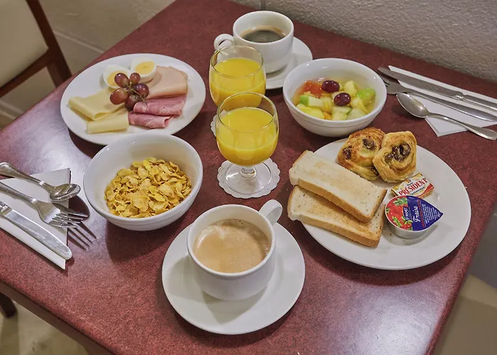 Beaugrenelle Tour Eiffel 3*