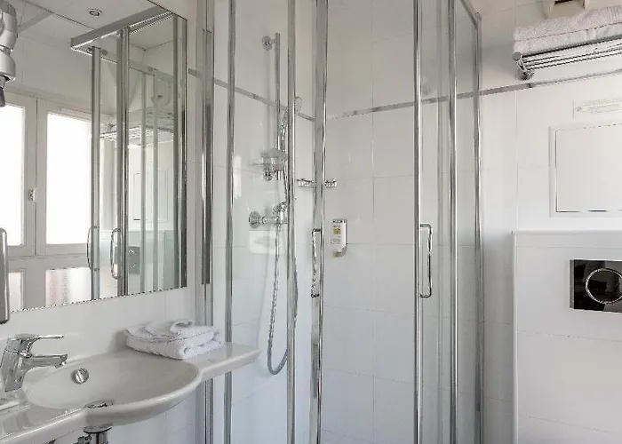 Hotel Beaugrenelle Tour Eiffel