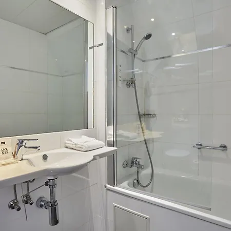 Hotell Beaugrenelle Tour Eiffel 3*