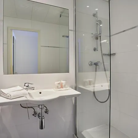 Hotell Beaugrenelle Tour Eiffel