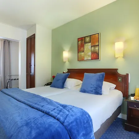 ホテル ボーグルネール トゥール エッフェル